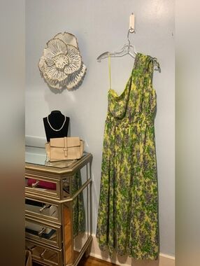 Taylor One-Shoulder Green Floral Maxi Dress